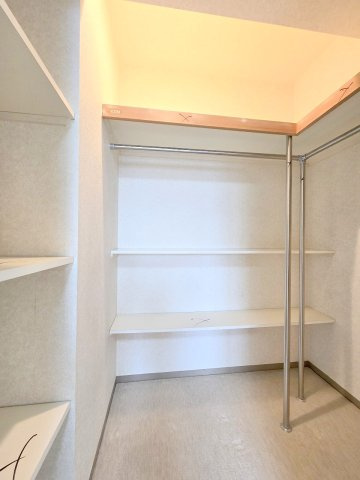 ライオンズマンション河辺東の収納|※リフォーム工事前写真
