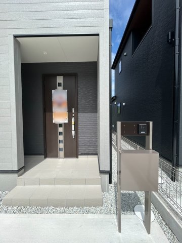 北原7期　新築戸建のエントランス