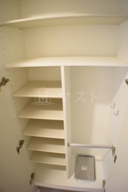 エスリード阿波座パークレジデンスの収納