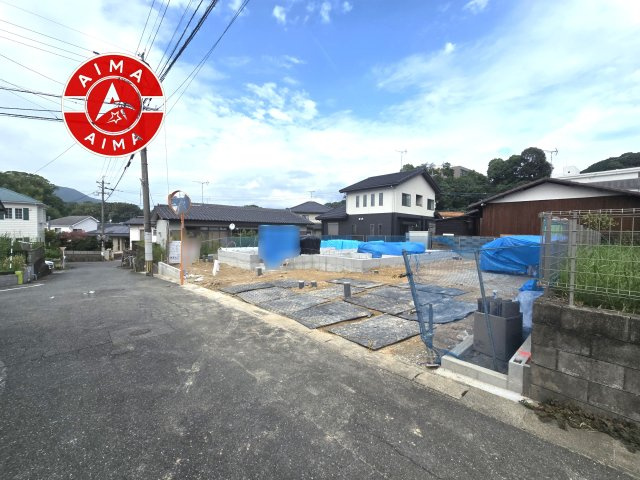 太宰府市石坂2丁目第5-1棟（1号棟）の前面道路含む現地写真|見学の時間などお気軽にお問い合わせ下さい。