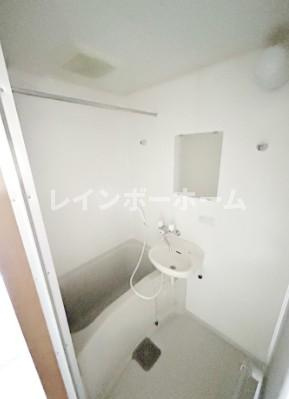台東区竜泉３丁目の賃貸マンションの浴室