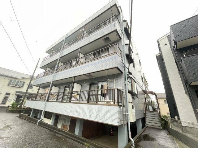 シャンドポワールの外観