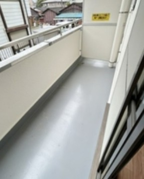 川崎市多摩区菅１丁目の賃貸マンションのバルコニー