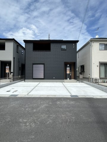 北原7期　新築戸建の駐車場