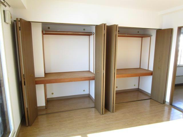 シャルム壱番館の収納