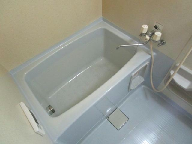 シャルム壱番館の浴室