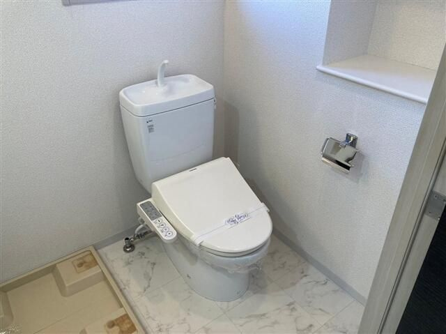 アーバイル三軒茶屋のトイレ|シンプルで使いやすいトイレです
