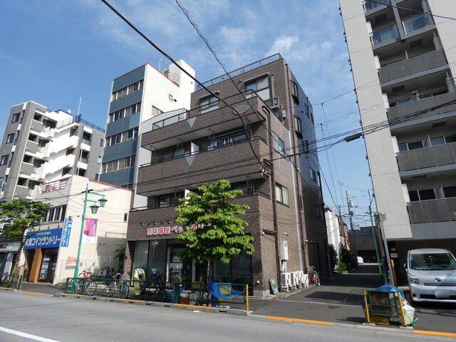 アルビレオの外観