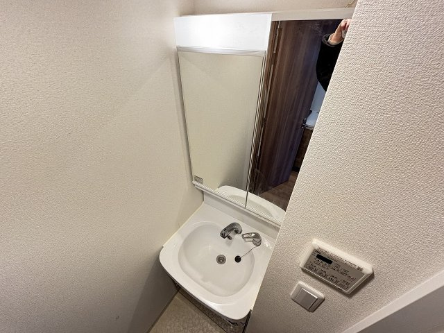 PHOENIX新大阪の独立洗面台