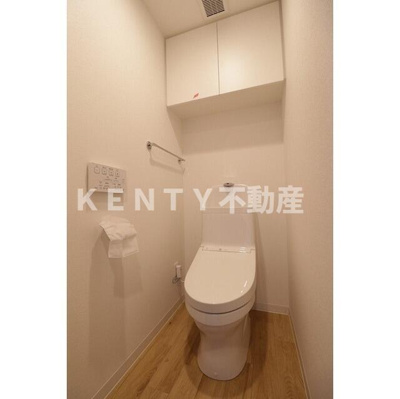 【トイレ】 | ドゥーエ大鳥居ＥＡＳＴ | 落ち着いた色調のトイレです