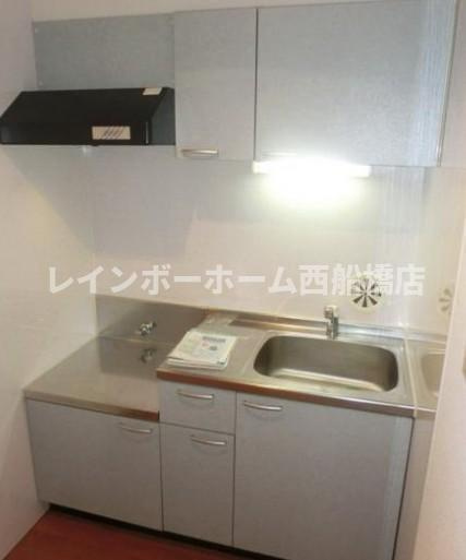 江戸川区篠崎町５丁目のアパートのキッチン