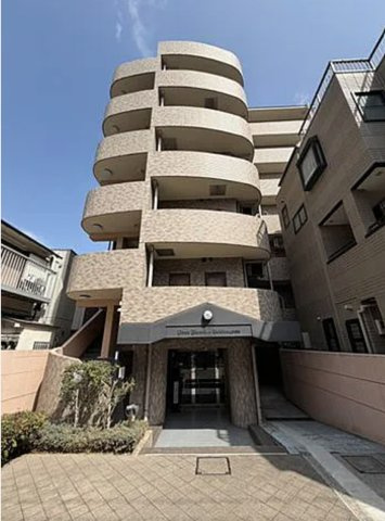 ライオンズマンシヨン滝野川の外観
