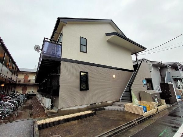 ひまわりハウスＢの外観