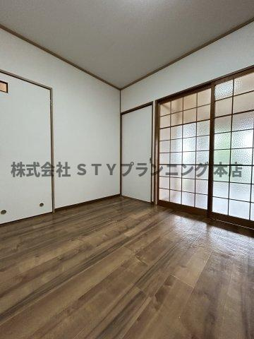 仲介手数料0円！サンテラス森の居間・リビング