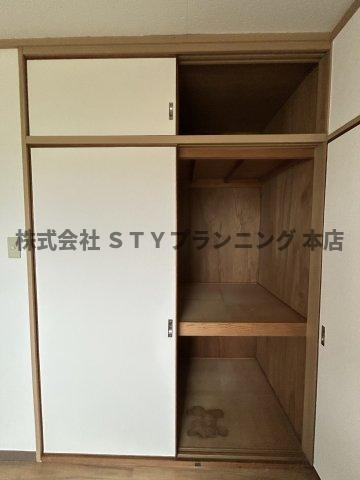 仲介手数料0円！サンテラス森の収納