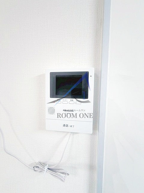ユニパリス柏駅前のセキュリティ|モニター付きインターホンです。