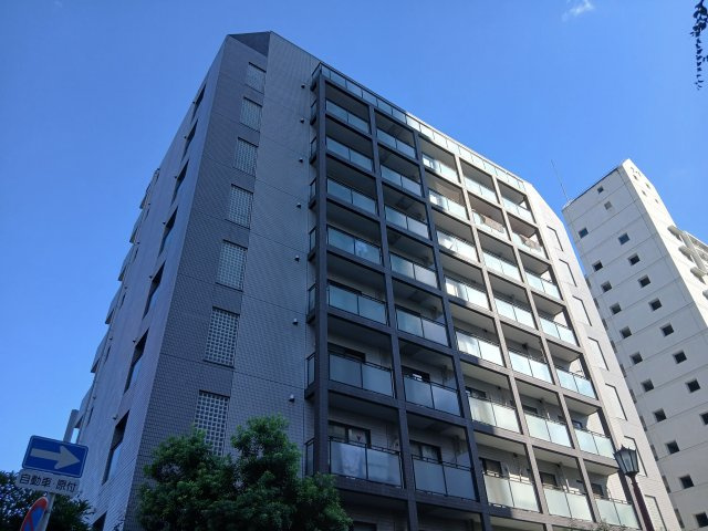 ライオンズマンション尼崎の外観