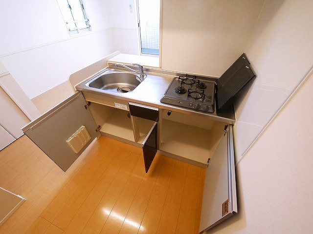 カーサあやめ池のキッチン|使いやすいキッチンです