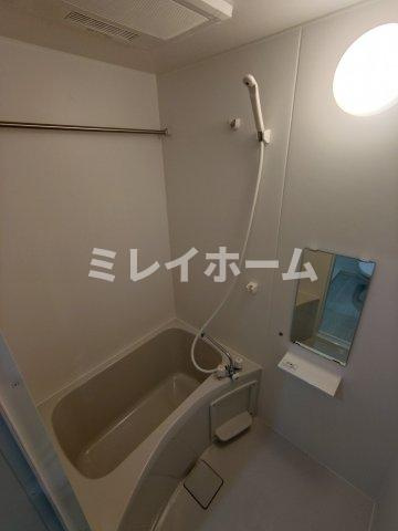 Valle Feliz雑色の浴室