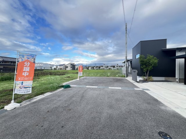 売土地　北葛城郡広陵町三吉　Ｃ号地の前面道路含む現地写真