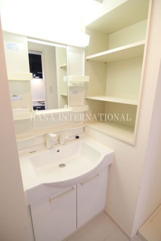 STATION・TOWER・URAYASUの洗面所|他部屋参考写真