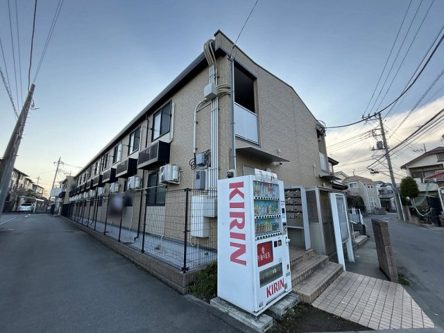レオパレスローズの外観