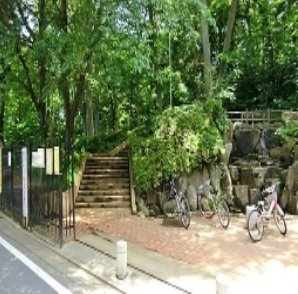 エスプリの周辺|滝の根公園まで450m