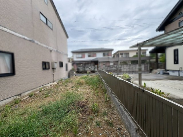 日置荘北町１丁　新築一戸建の外観|ウォークインクローゼットございます！季節の荷物やかさばる荷物やお子様の思い出の品などの収納場所に困らないですね♪