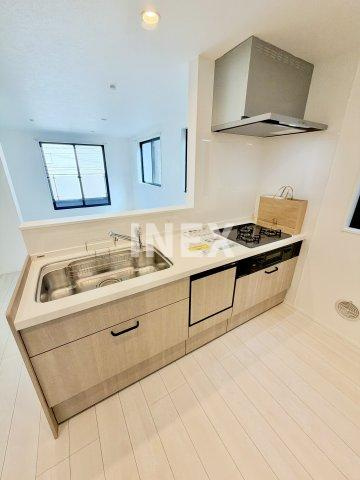 横浜市戸塚区矢部町の一戸建てのキッチン