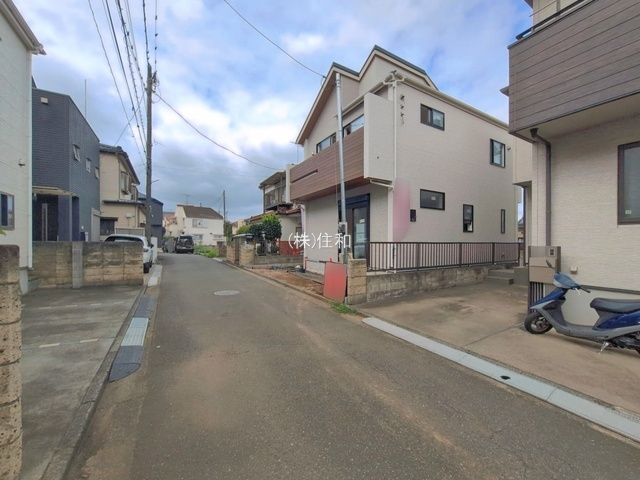 【新築分譲住宅】川越市寺尾5期の前面道路含む現地写真