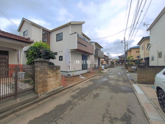 【新築分譲住宅】川越市寺尾5期の前面道路含む現地写真