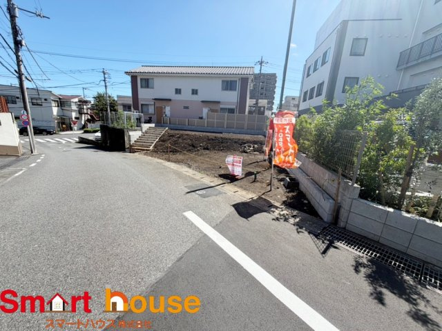町田市小川第6の前面道路含む現地写真