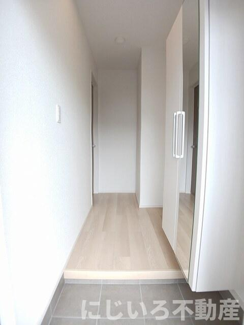 アルーン富岡Bの玄関