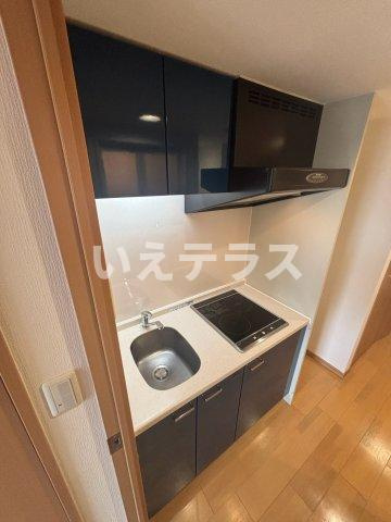 カスタリア三宮のキッチン