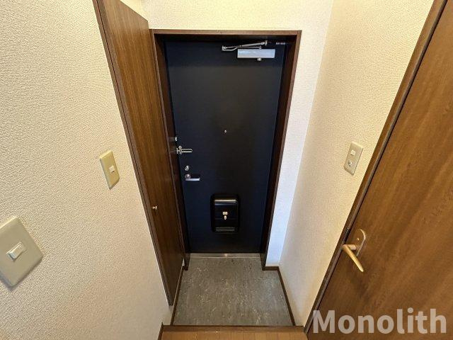 アンプルールクラージュCUREの玄関