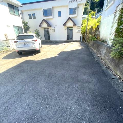 ハイツBAYSIDEの駐車場