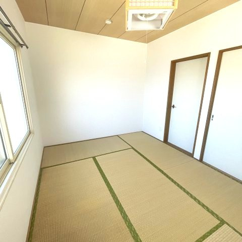 ハイツBAYSIDEの和室