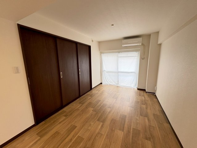生駒市辻町の賃貸マンションの洋室