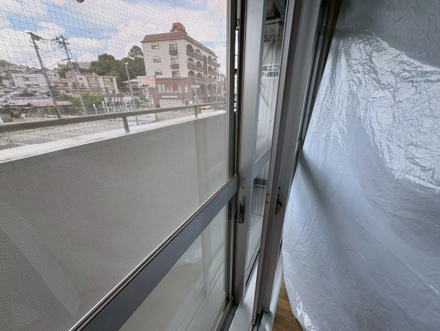 生駒市辻町の賃貸マンションのバルコニー