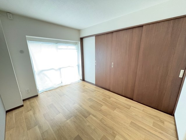 生駒市辻町の賃貸マンションの洋室