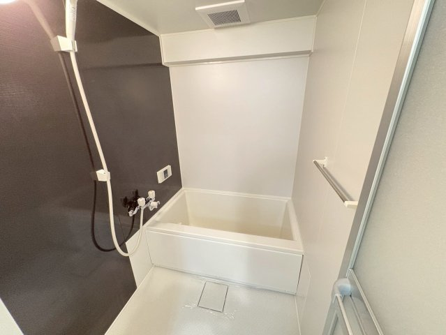 生駒市辻町の賃貸マンションの浴室