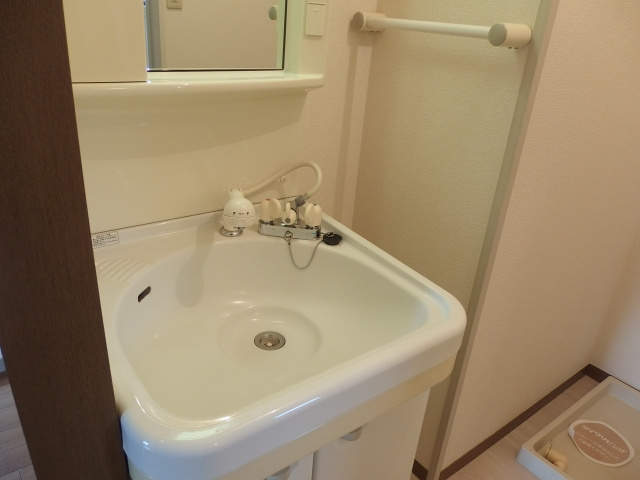 ハイカムールエリアＢの洗面所
