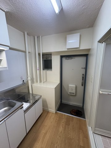 行徳マンションの玄関