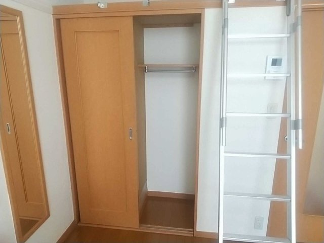 レオパレススリーフォーの内装