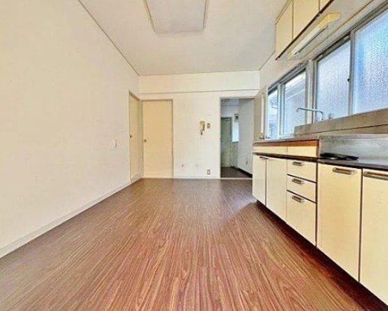 西東京市ひばりが丘北２丁目の賃貸マンションのキッチン