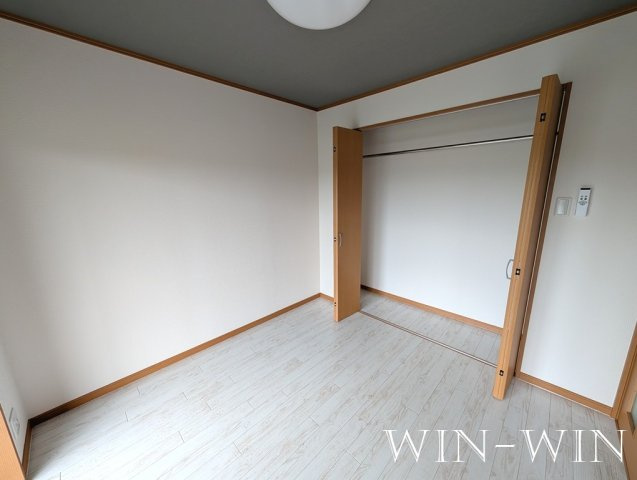 ハイツ禎紫園 Cの寝室