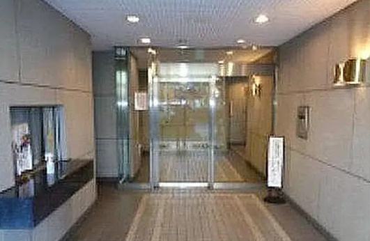 サンクレスト石神井公園のエントランス