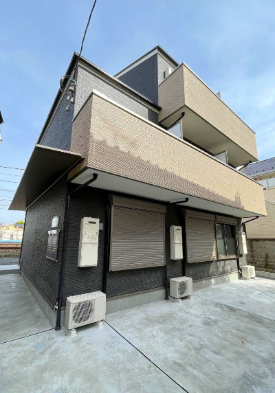 ライブズ品川の外観
