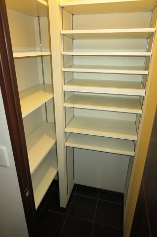 fenikkusunihonnbasikouduの収納|こまごまとしたものを収納できそうですね