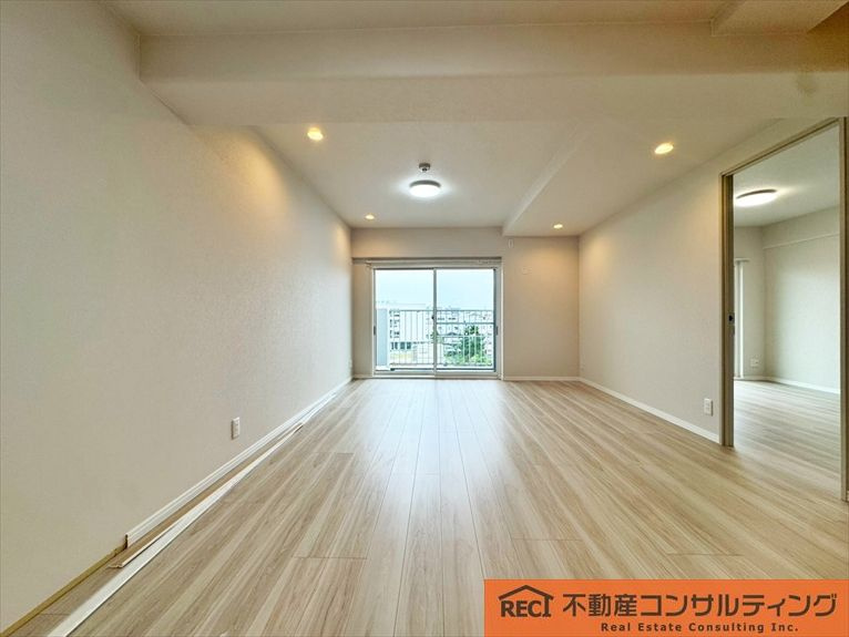 西宮東パークマンションのエントランス